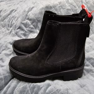 Timberland Women's Courmayeur Valley boots sz 7